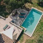 Villa Uzes - Climatisation, Piscine Et Petanque *