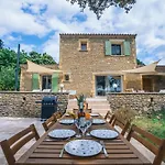 Uzes - Climatisation, Piscine Et Petanque * Vallabrix