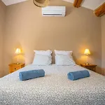 Uzes - Climatisation, Piscine Et Petanque Villa Vallabrix