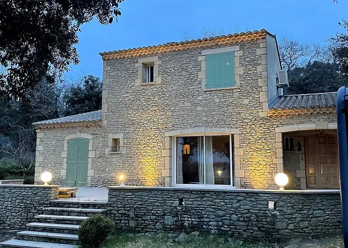 Vila Uzes - Climatisation, Piscine Et Petanque *