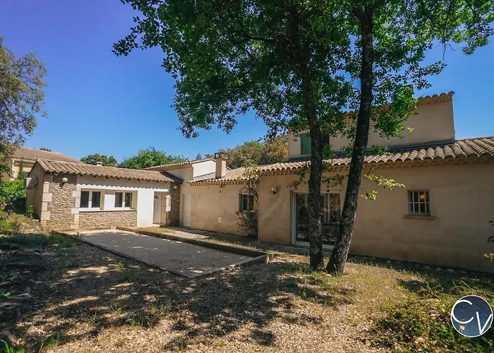 Villa Uzes - Climatisation, Piscine Et Petanque Villa Vallabrix